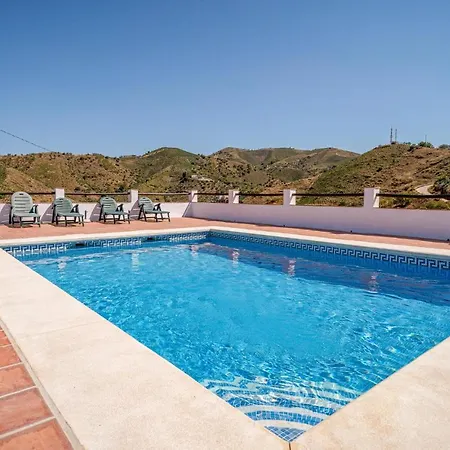Awesome Home In Almachar With Wifi Exterior photo